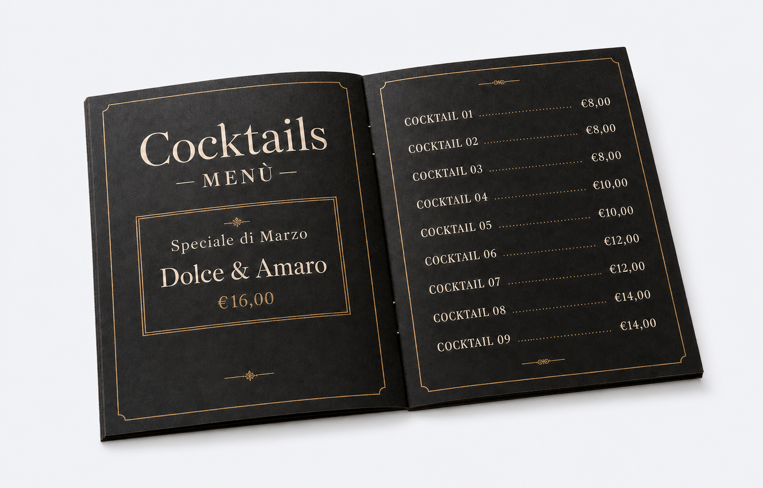 Mockup di un menu tradizionale cartaceo con nove cocktail e prezzi fissi